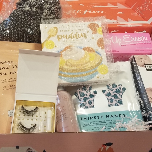 FitFabFun winter boxes - Picture 2 of 6